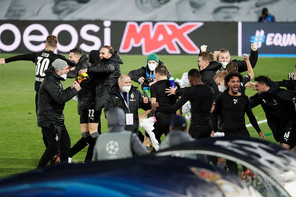 抢人!前阿根廷主帅:我用了一场友谊赛阻止梅西替西班牙效力(前阿根廷主帅自述:一场友谊赛让梅西彻底无缘西班牙队)