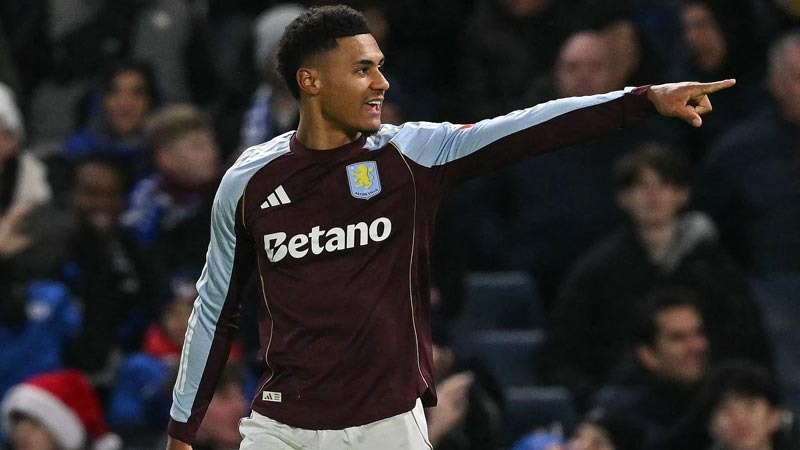 被米奇称为球队灵魂的 凯尔登·约翰逊究竟有什么魔力?(让米奇称其为球队灵魂的凯尔登·约翰逊,到底有何魔力?)