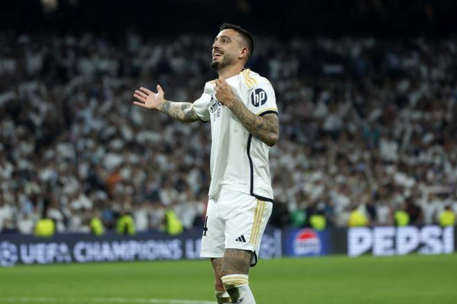 力克上海!王世龙:赛前要求从回防做起 球员没有辜负自己的努力(战胜上海!王世龙:赛前从回防抓起,队员不负付出)